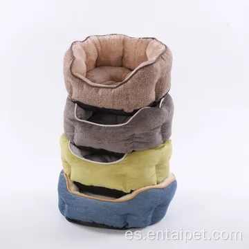 Cama para perros de gato en el porcero y de gato de primera calidad